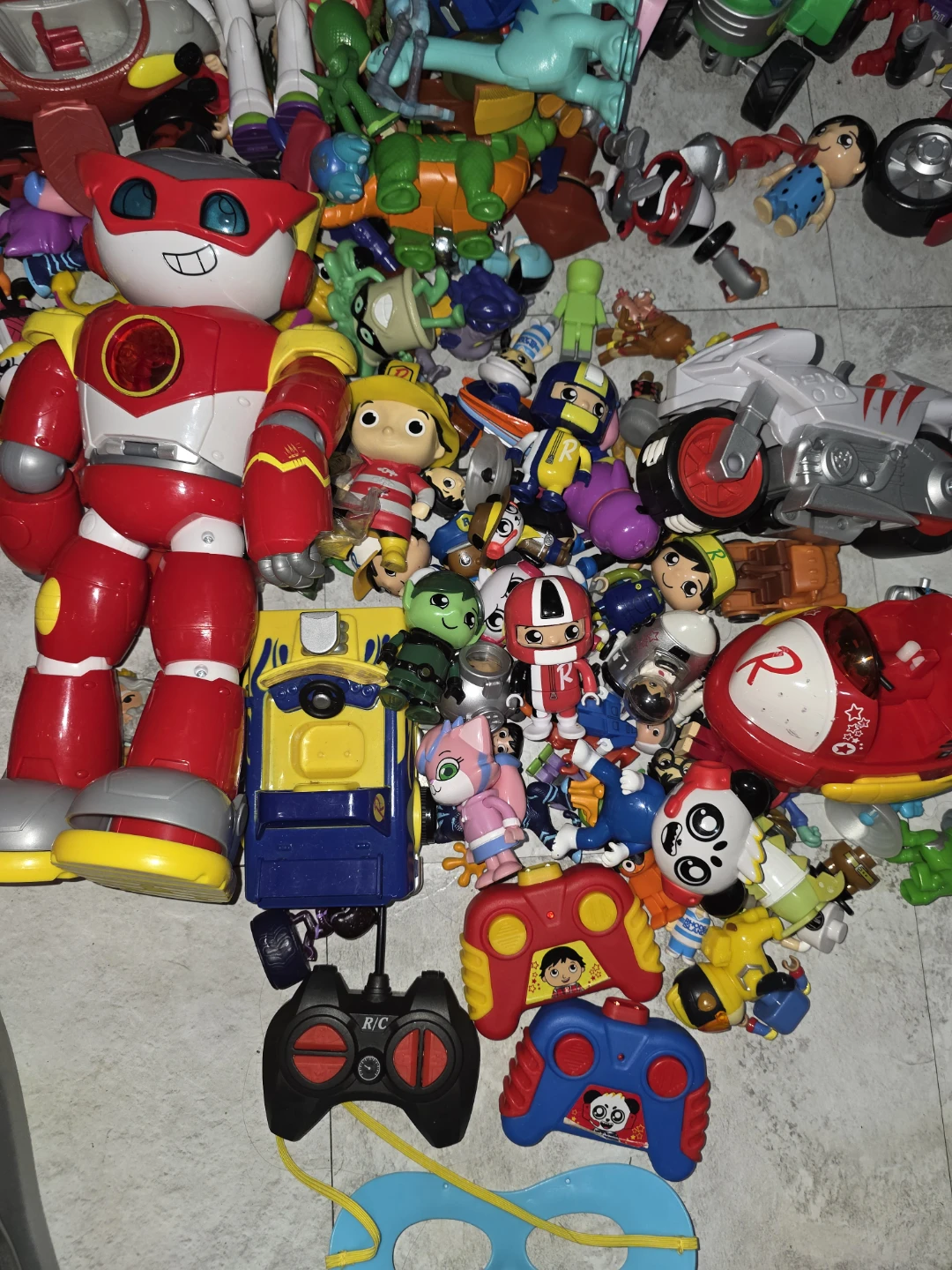 350+ USED TOYS (Paw Patrol, Ryan's Toys and Other Toy) - photo 5