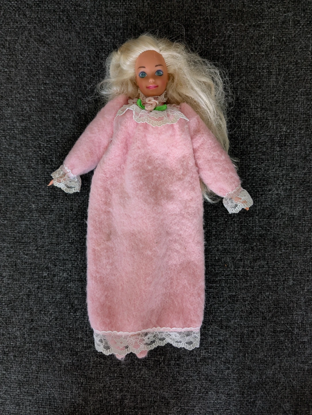 1993 Mattel Bedtime Barbie