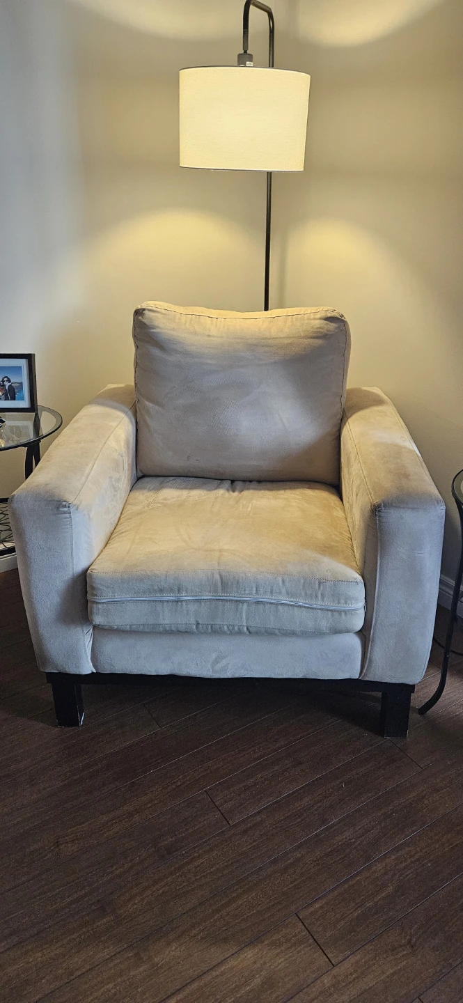 Sofa and chair - photo 2