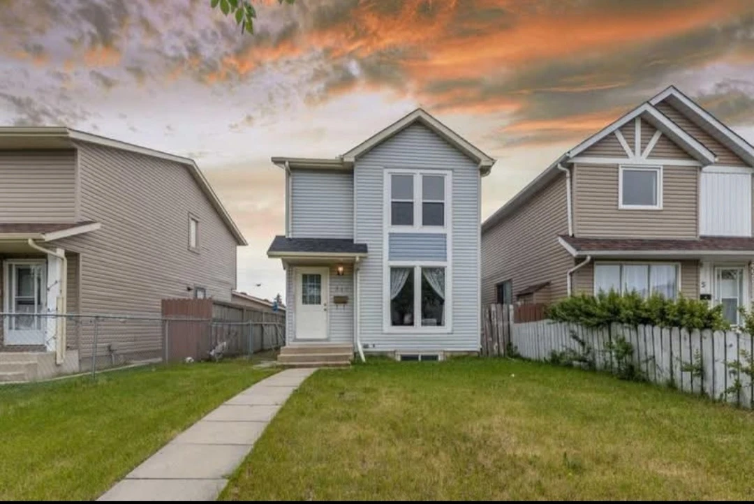 3 Bedroom House for Rent in NE-Available from Sep 1