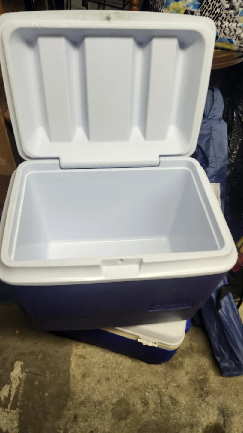 2, Igloo 40 Qt Cooler - photo 5