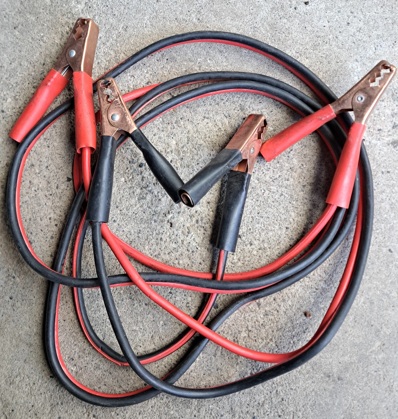 BOOSTER CABLES