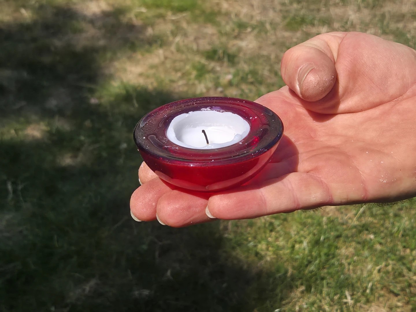 60 Red Glass Tea Light Candle Holders - photo 2