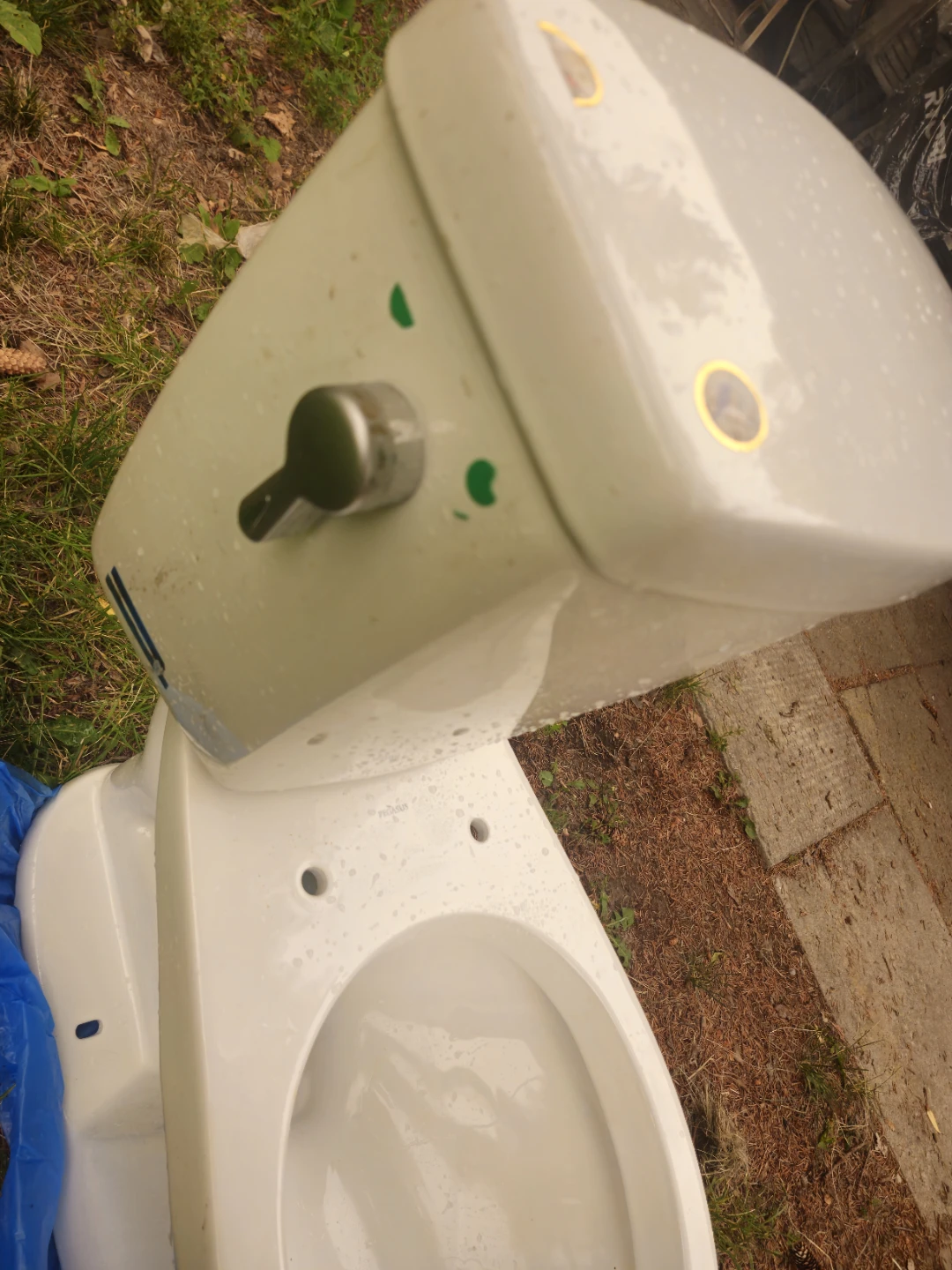 White Toilet Bowl - photo 2