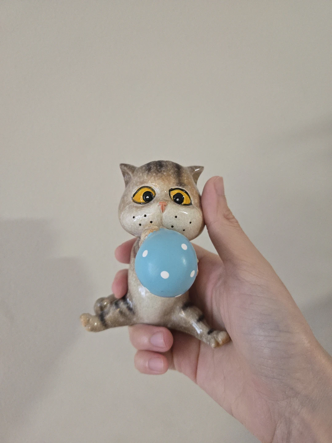 Ceramic Cat Figurine with Blue Polka Dot Ball, gift - photo 4
