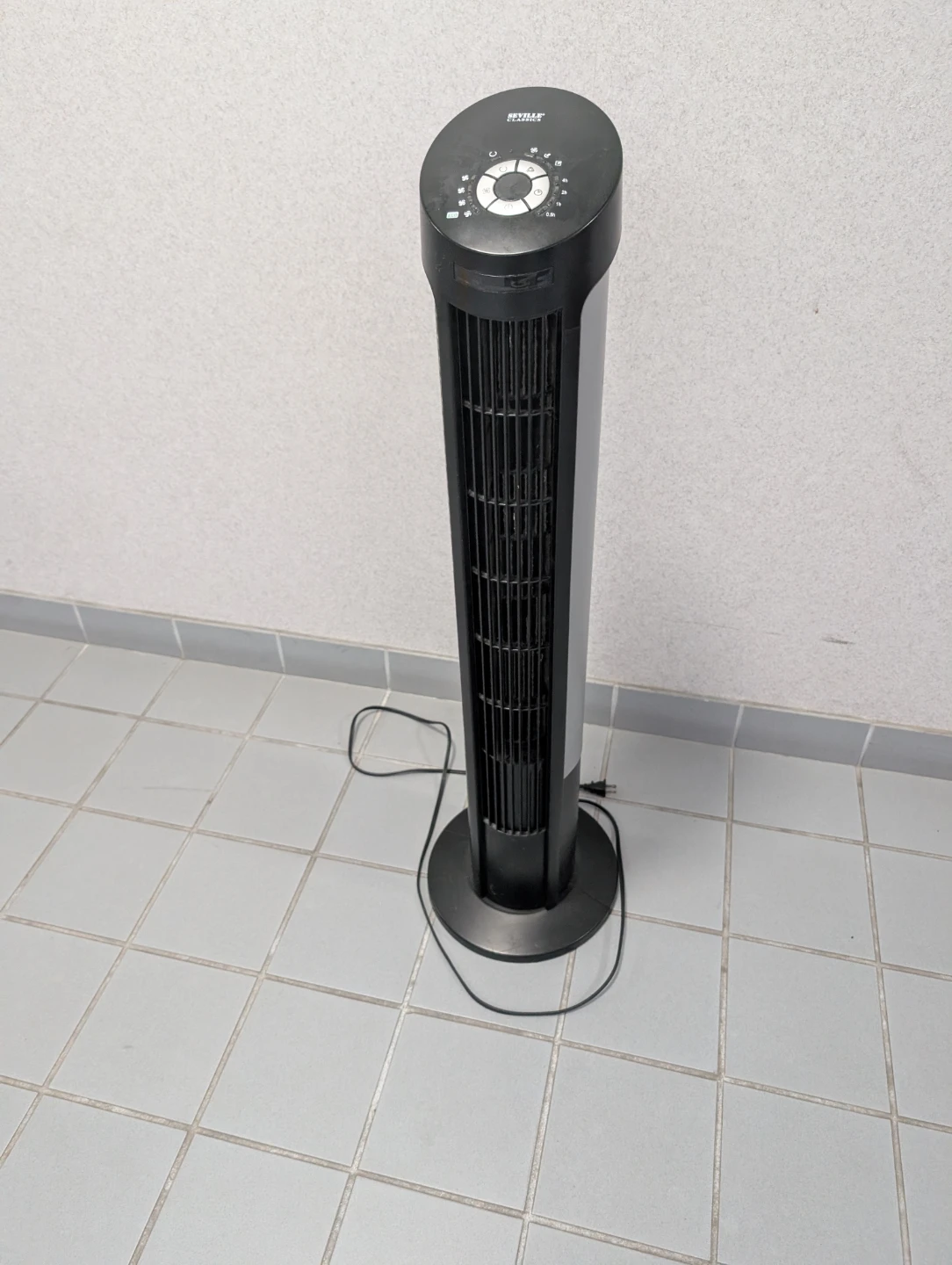Seville Classics Oscillating Tower Fan - photo 3
