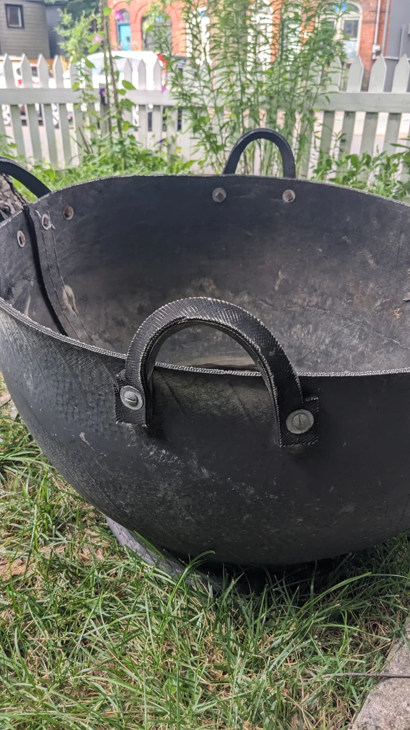 Large Planter made from recycled tires! - photo 3