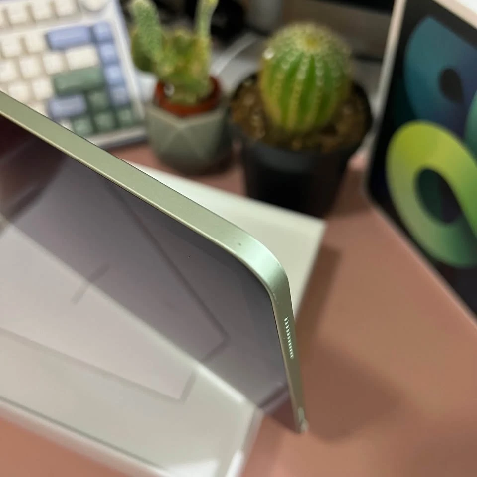 Apple iPad Air 4th Generation (64GB, Green) - photo 4