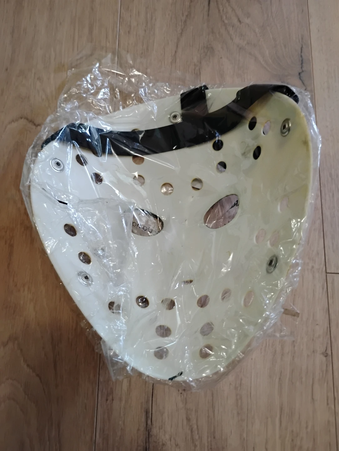 Horror Hockey Mask - photo 2