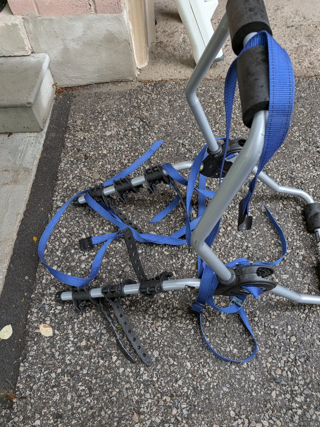 Thule Bike Rack - photo 2