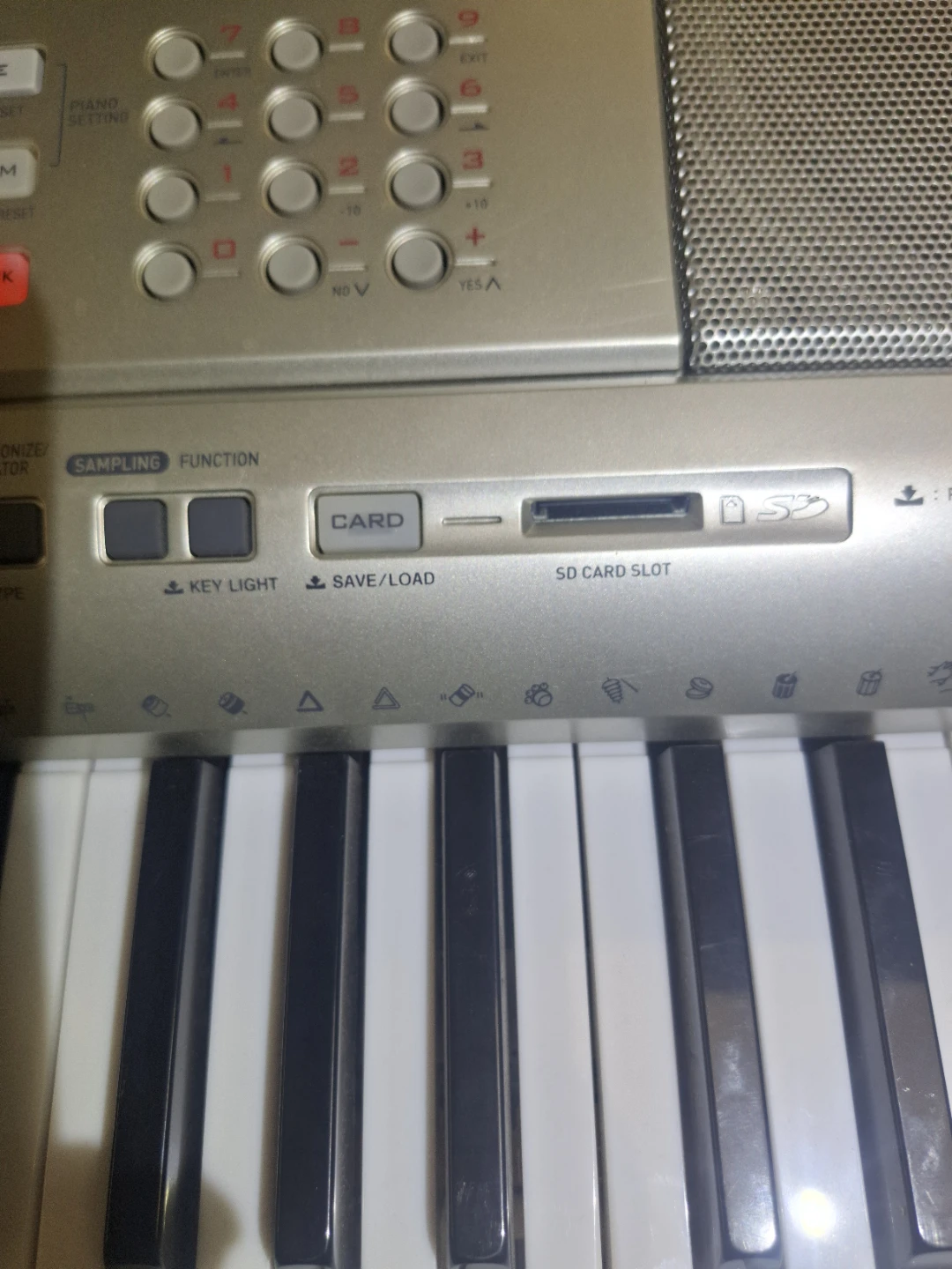 Casio LK-270 Keyboard - photo 5