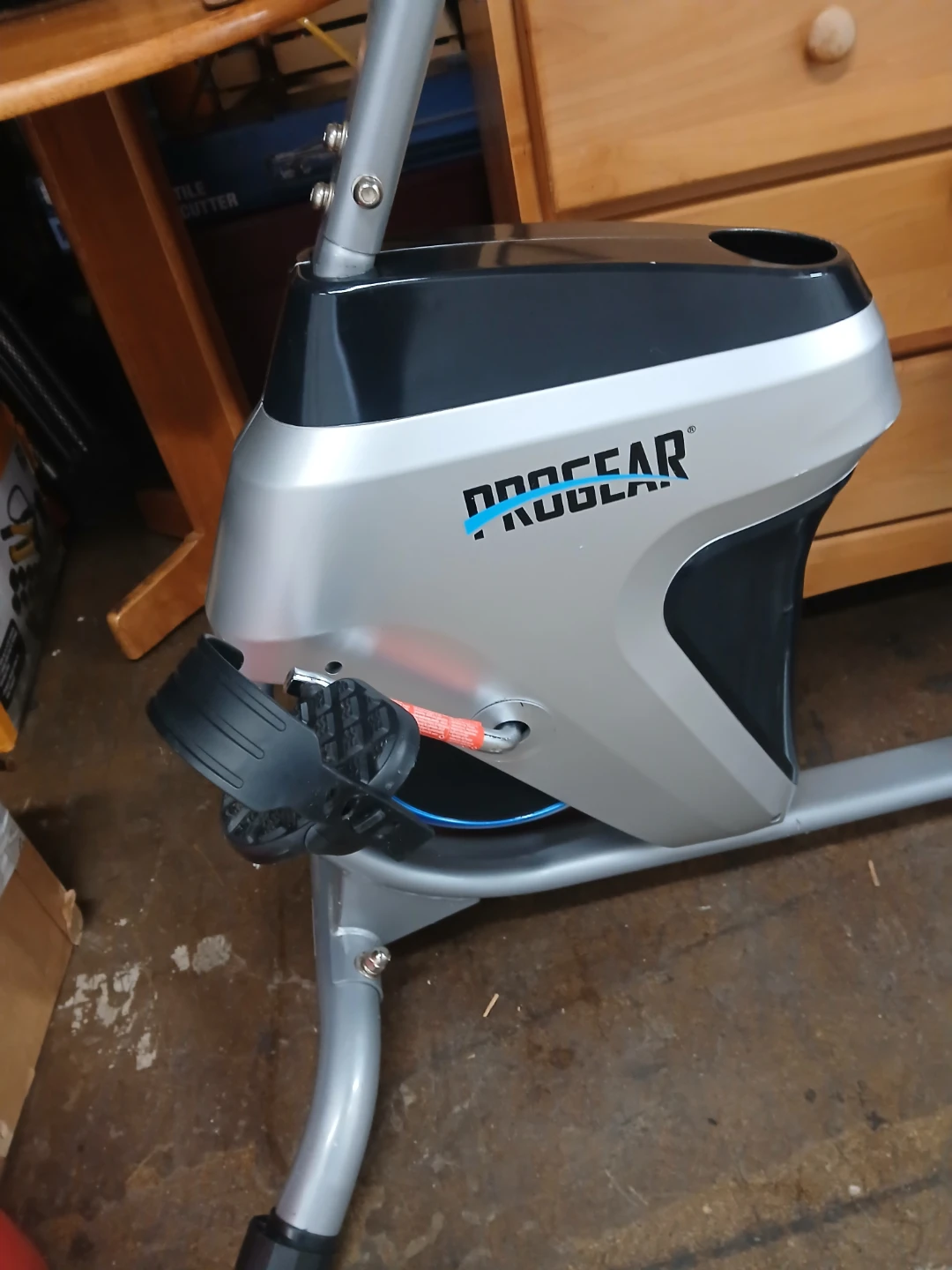Exorcise bike exelent condition - photo 2