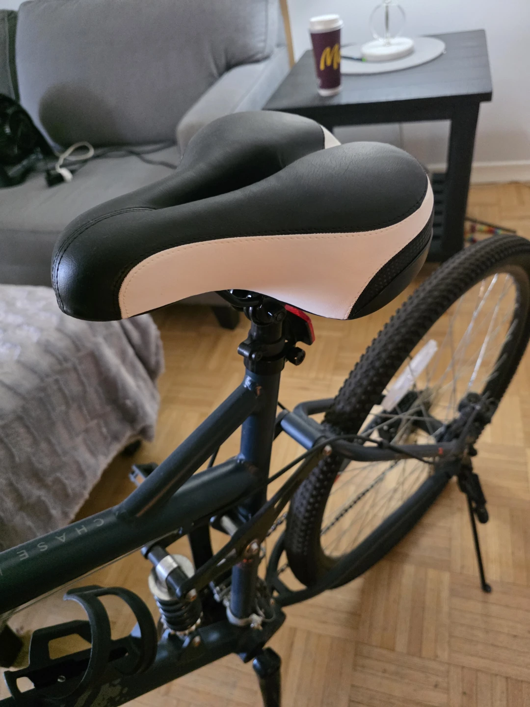 Womens Raleigh Mountain Bike Like New - photo 5