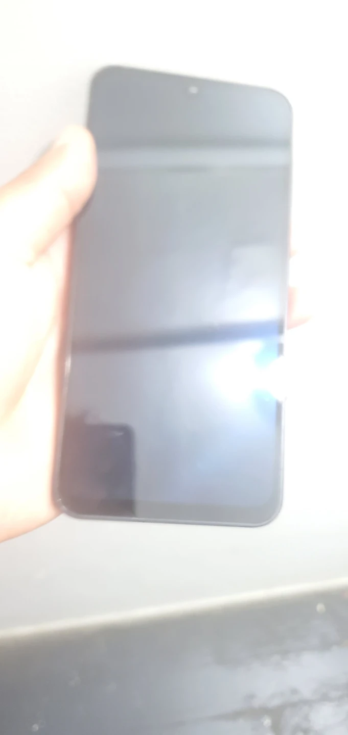 Samsung a17  smartphone cellphone - photo 4