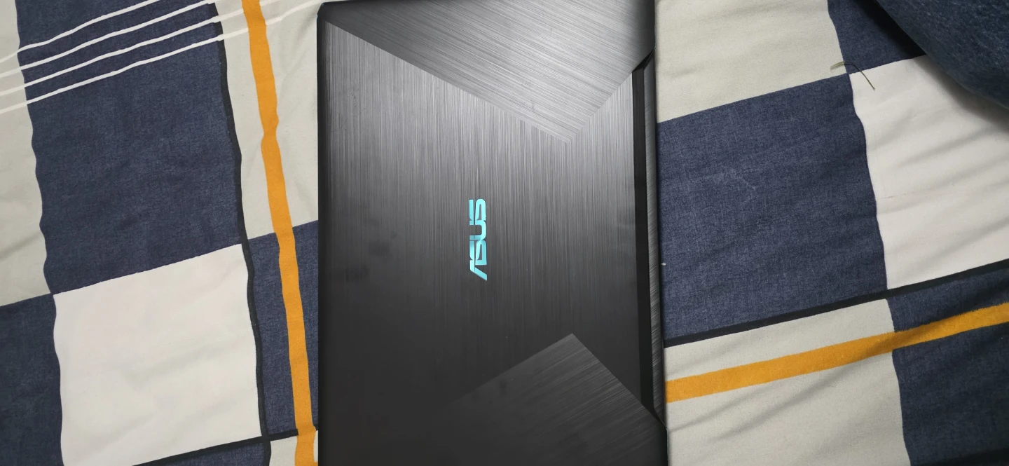 ASUS Laptop with AC Adapter - photo 4
