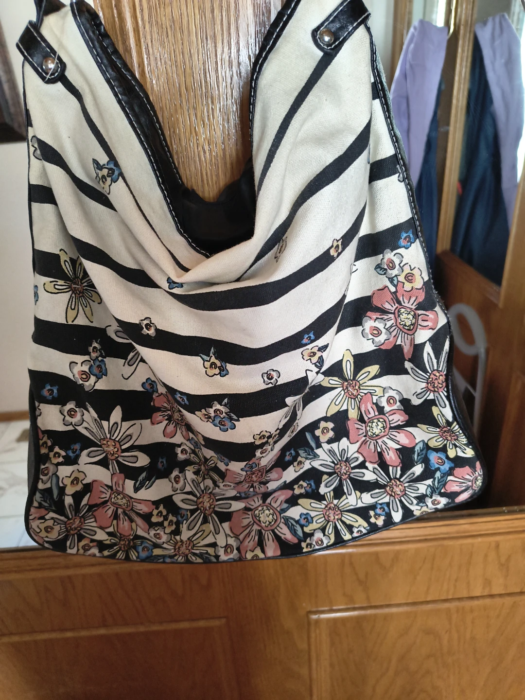 Striped floral hobo handbag - photo 2