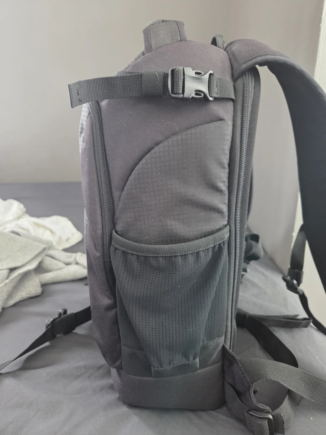 Lowepro Flipside 200 AW II Camera Backpack - photo 2
