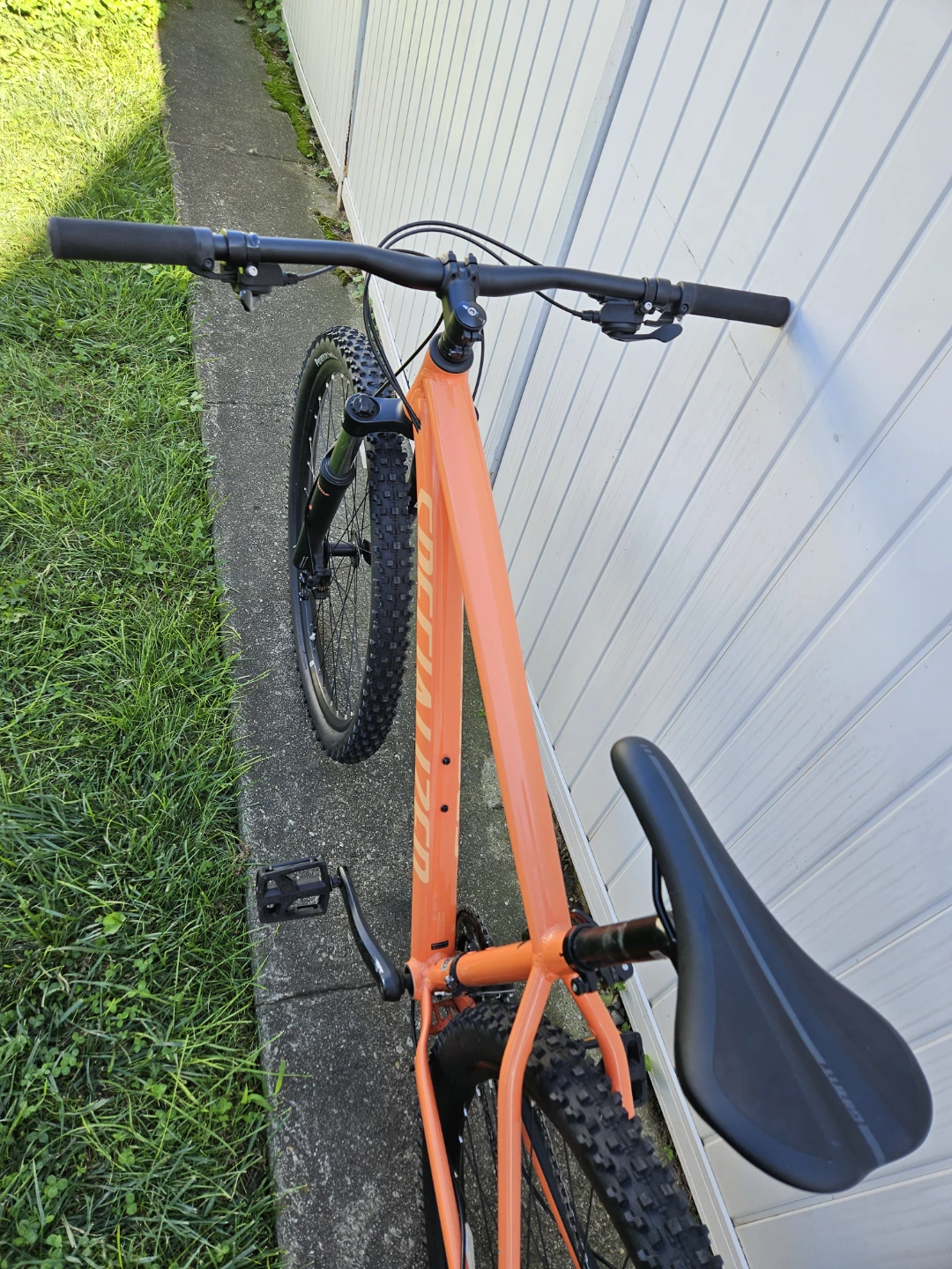Specialized Rockhopper Mountain Bike - photo 5