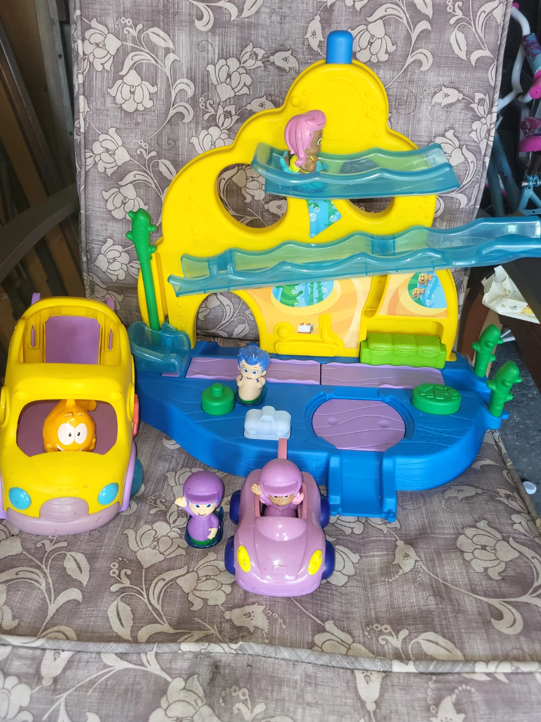 Bubble Guppies Little Boat House Playset