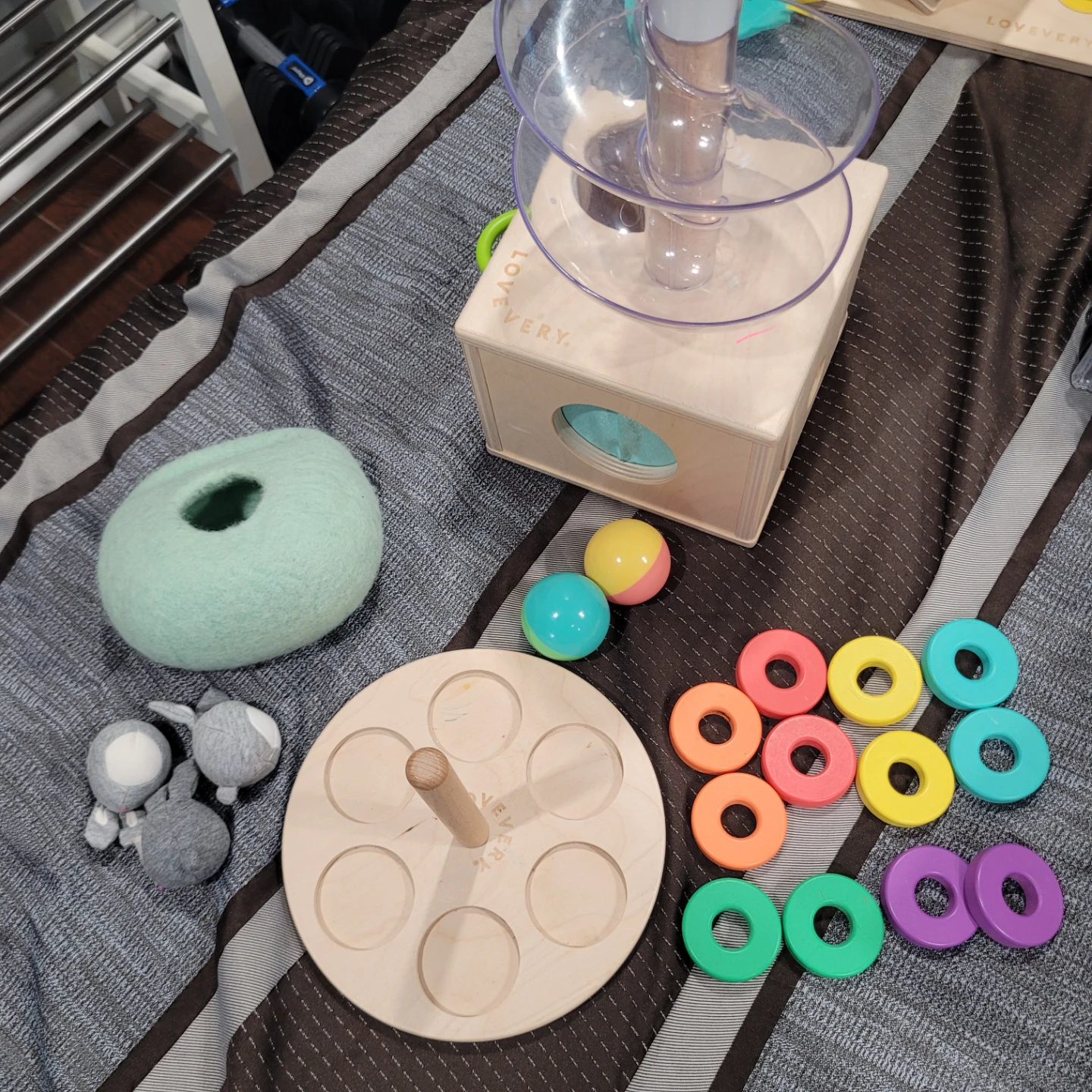 Lovevery The Babbler Play Kit - photo 2