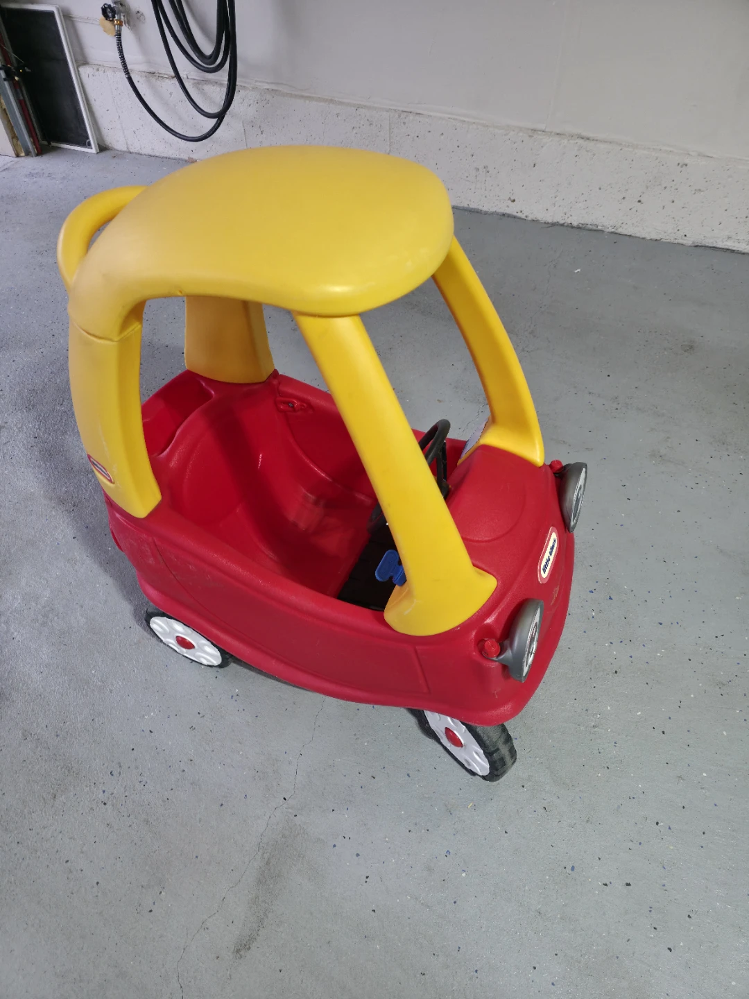USED - Little Tikes Cozy Coupe Ride-On Toy Car - photo 3