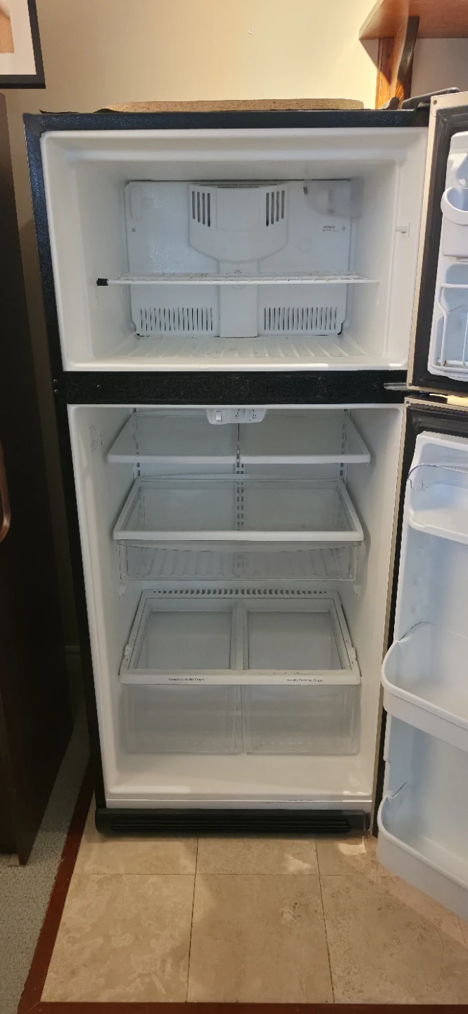 Kenmore Fridge 66Hx30Wx29D Refrigerator - photo 2