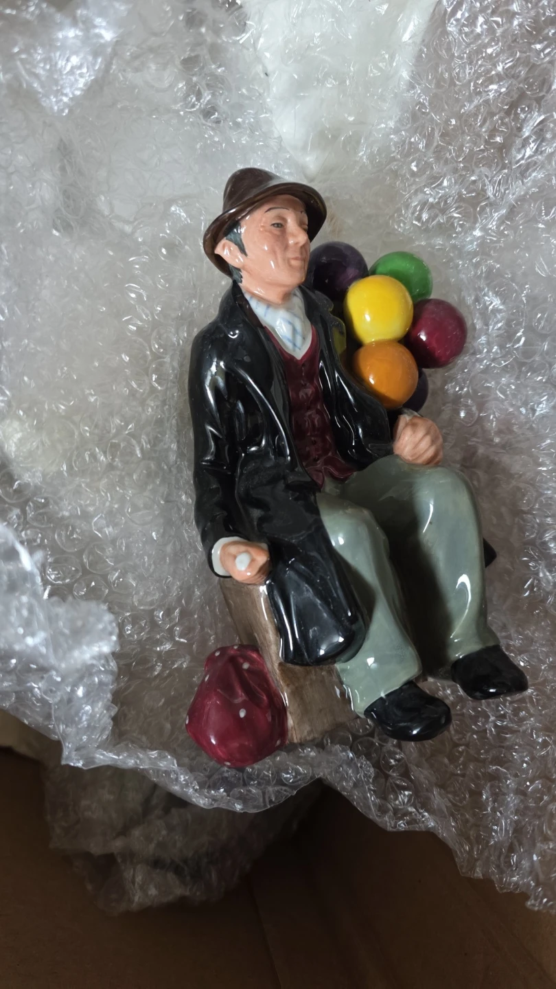 Royal Dalton Figurines - photo 3
