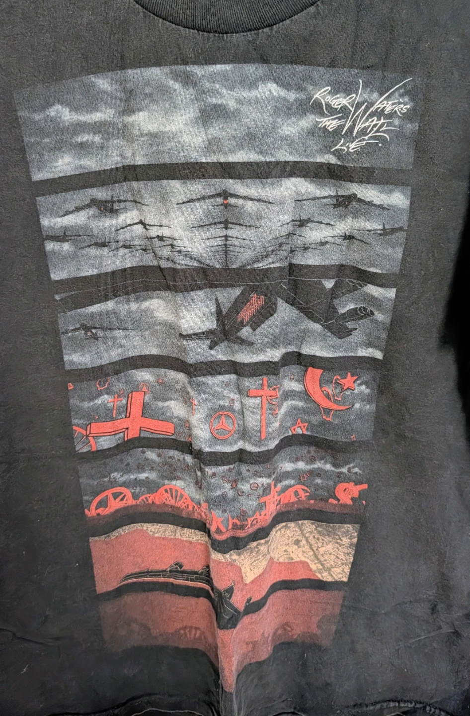 Roger Waters The Wall Live T-Shirt - Men's Large - photo 2