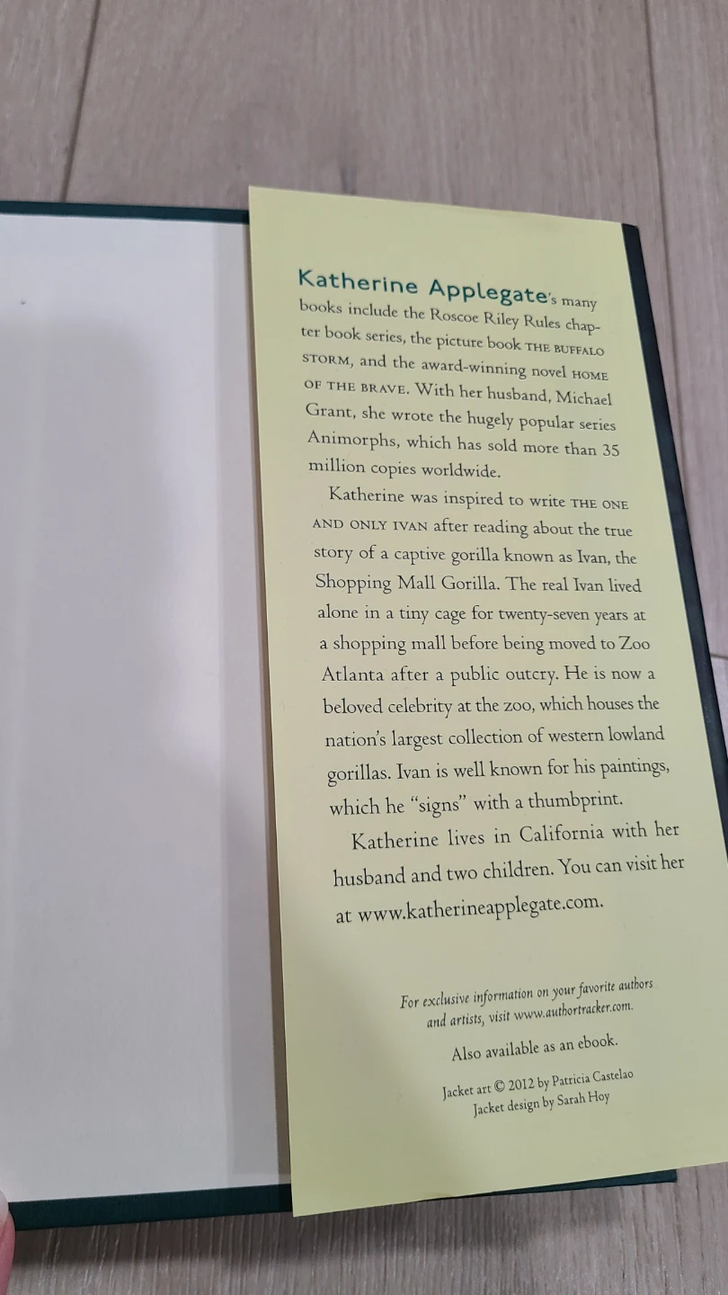 The One and Only Ivan by Katherine Applegate - Hardcover - photo 4