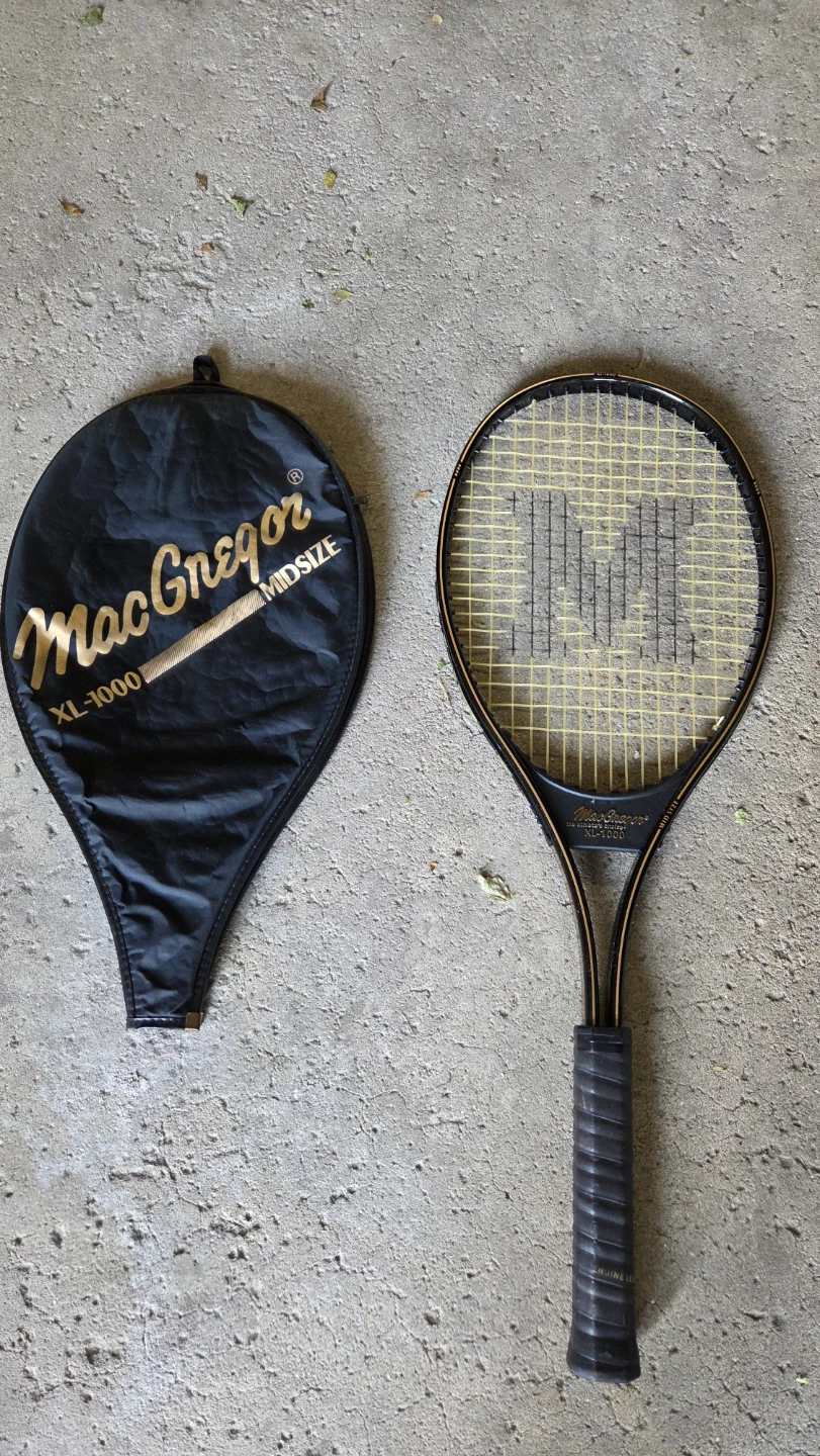 MacGregor XL-1000 Midsize Tennis Racket