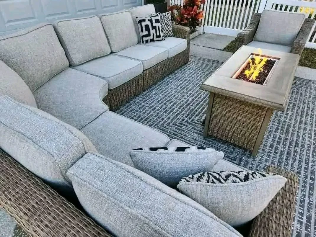 Patio furniture set