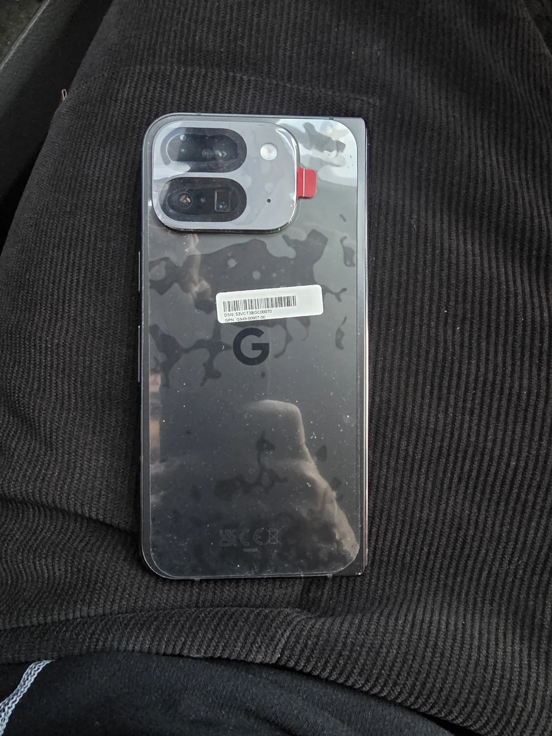 Google Pixel Fold 9 $1200 O.B.O - photo 5
