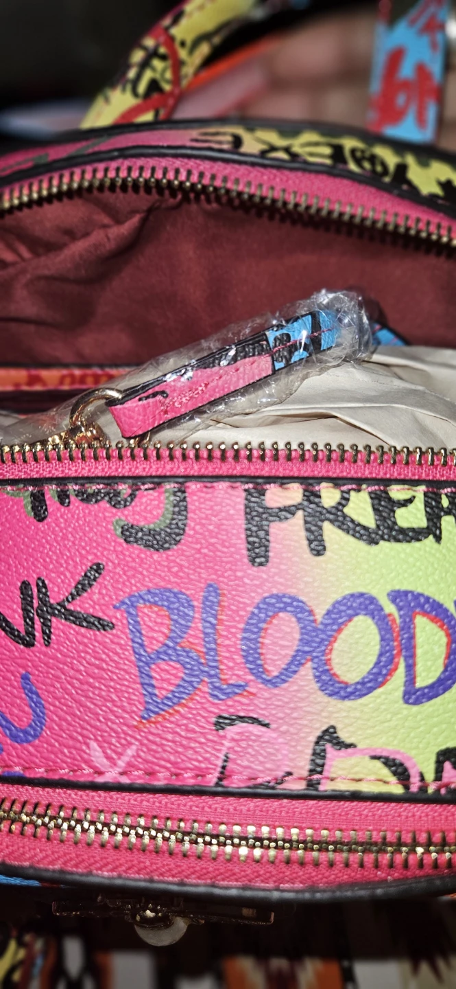 Graffiti backpack with matching wallet - photo 4