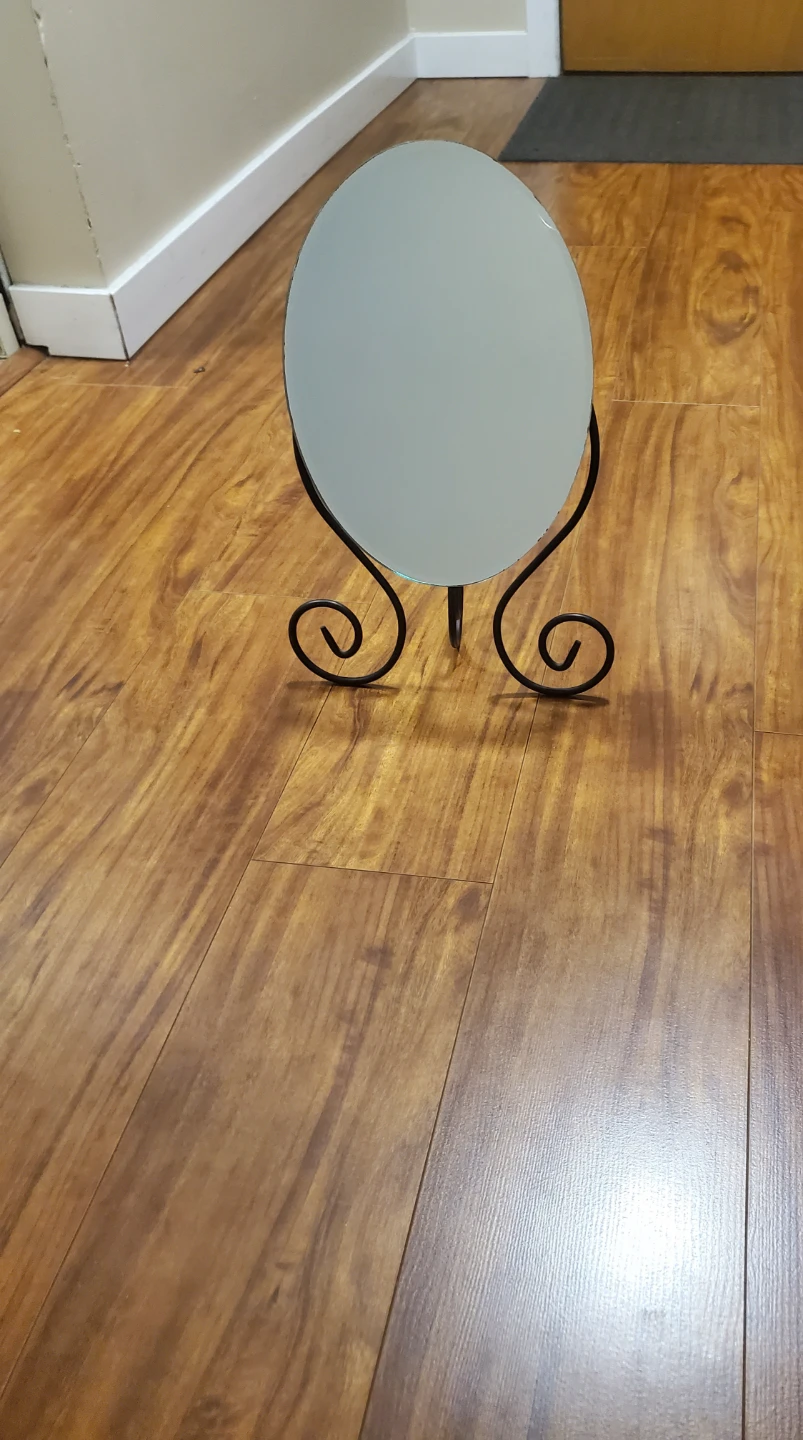 Oval Vanity Mirror with Decorative Stand