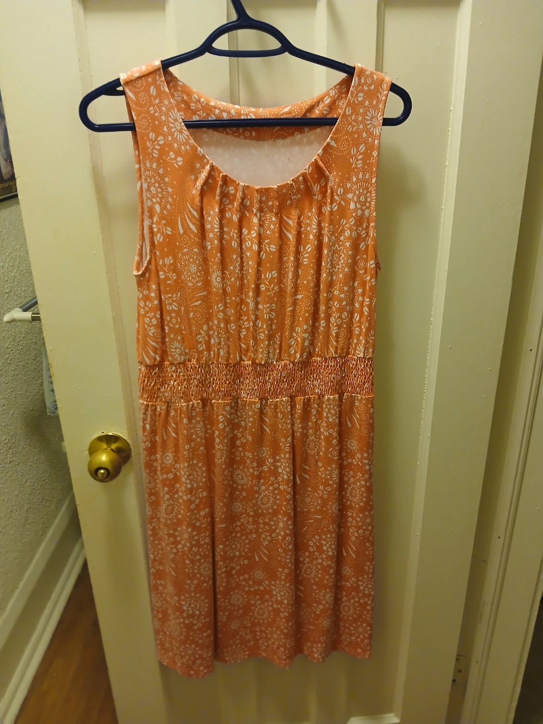 Lots of dresses - photo 2