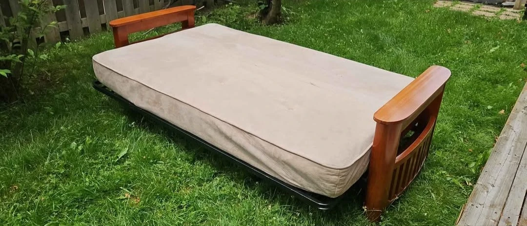 FUTON W/ BLK THICK MATTRESS - photo 2