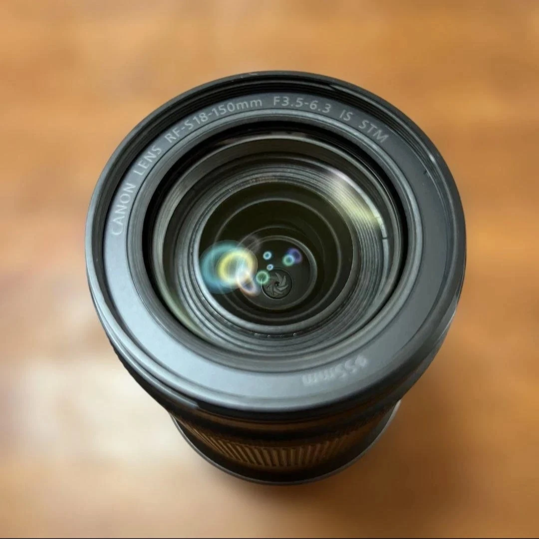 Canon EF-M 18-150mm f/3.5-6.3 IS STM Lens Graphite - photo 2