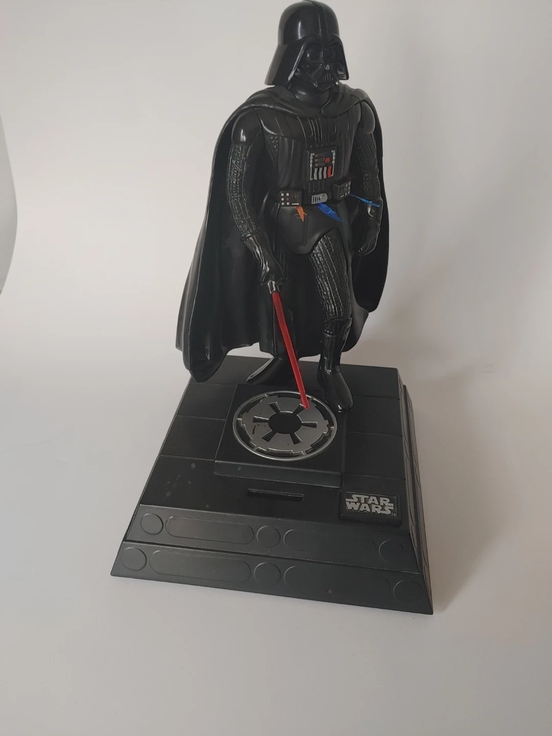 Star Wars Darth Vader Figurine Coin Bank