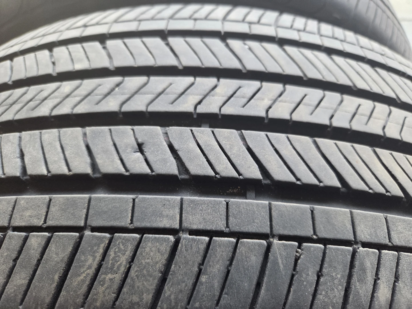 Goodyear Eagle Touring Tires (235/55R20) - photo 3