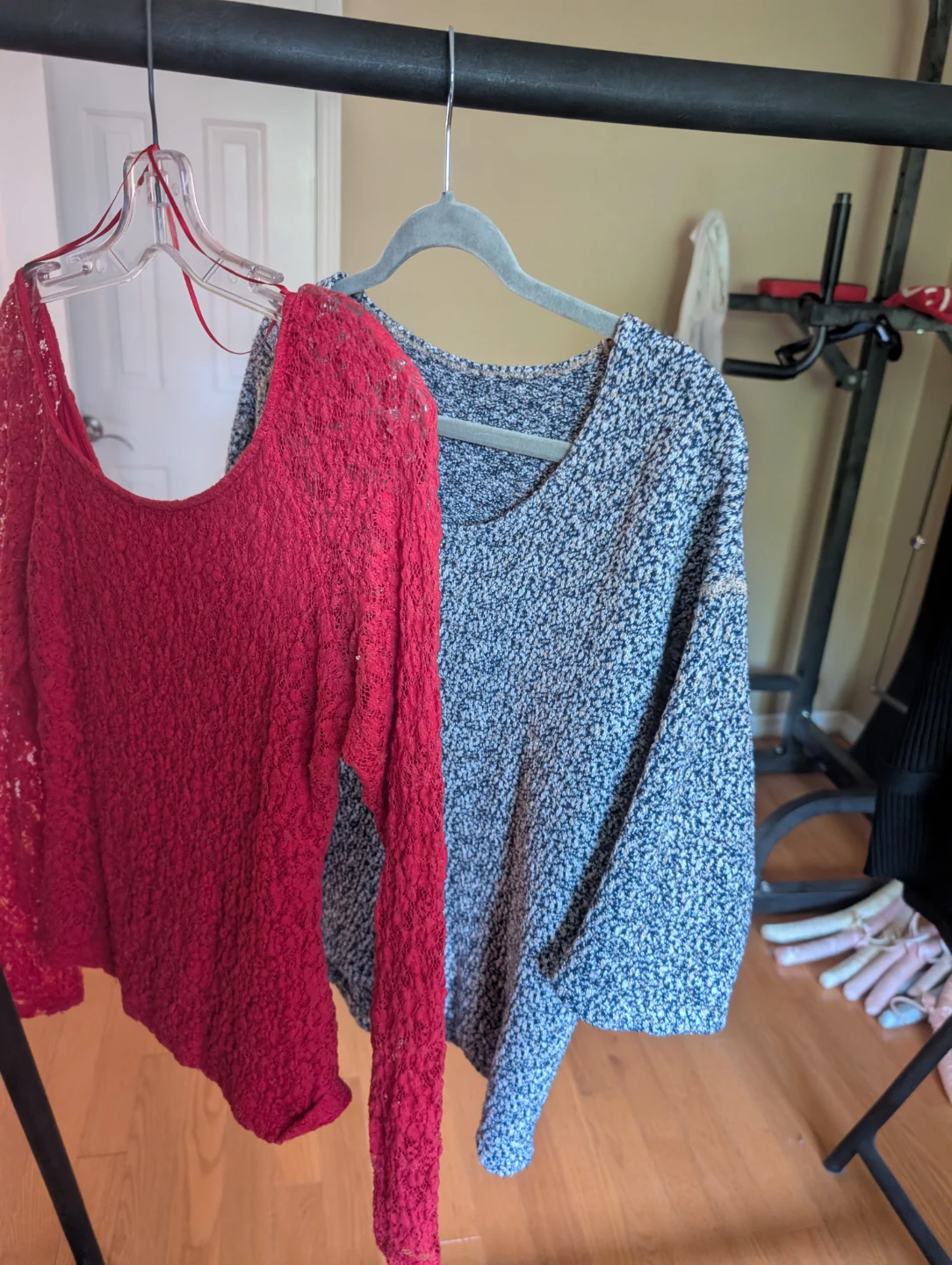 Women's Tops and Bottoms Bundle 10 items size L - photo 3