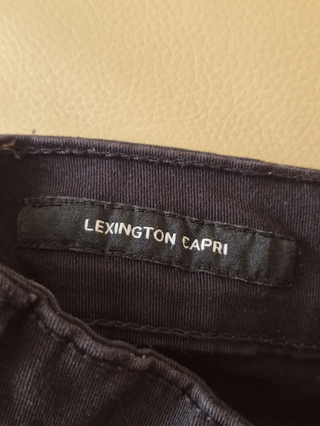 NEW Jones Lexington Capri Jeans - photo 4