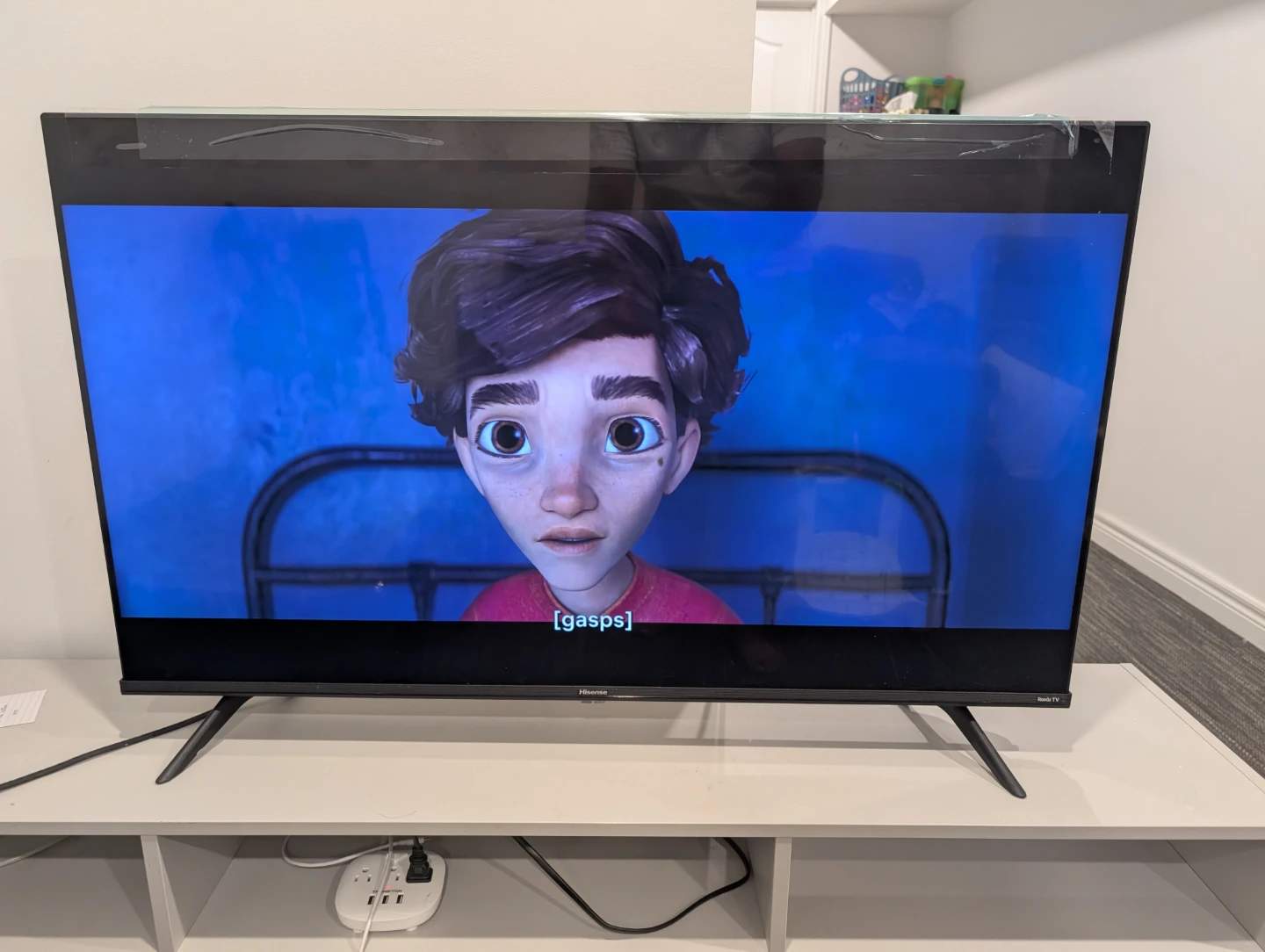 Hisense 43" LED Roku TV - photo 3