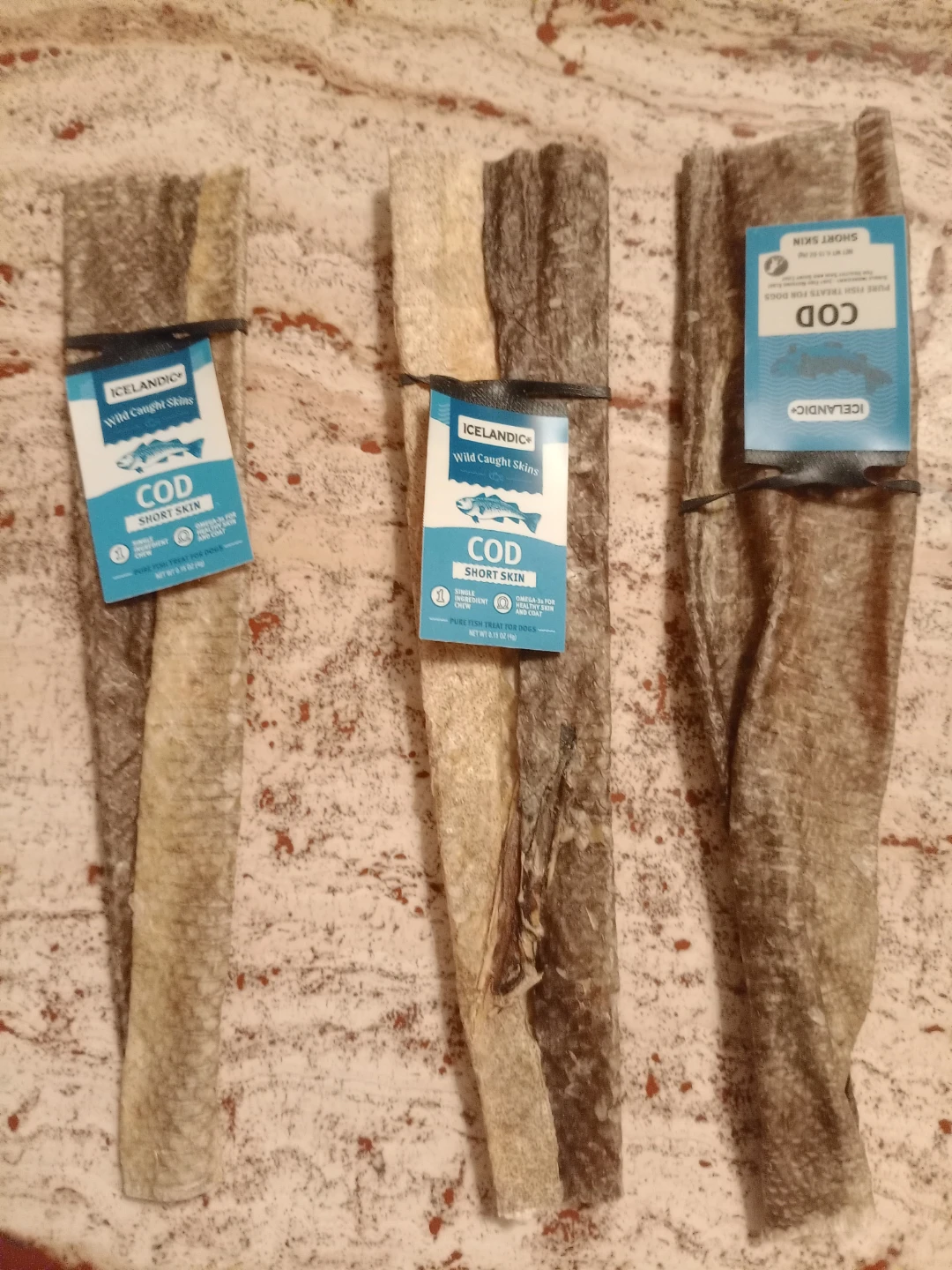 Icelandic+ Cod Short Skin Dog Treats