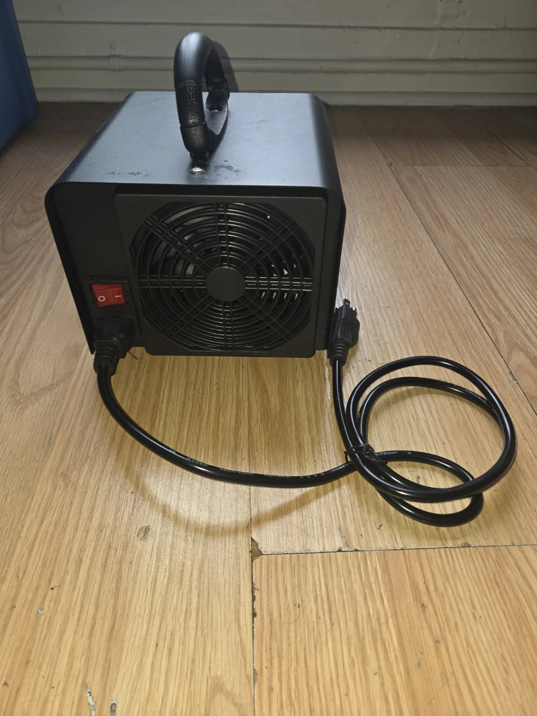 Ozone Generator - photo 3