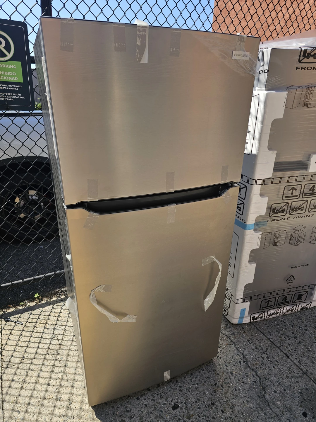 New Frigidaire 30in Stainless steel refrigerator