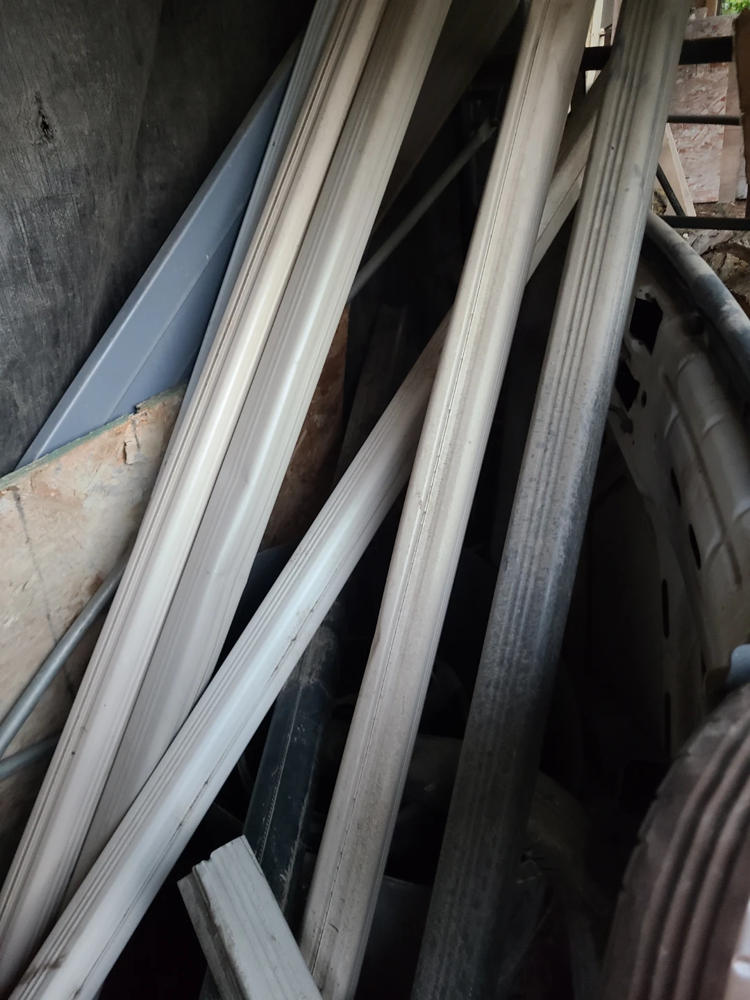 Gutters and Downspouts - photo 2