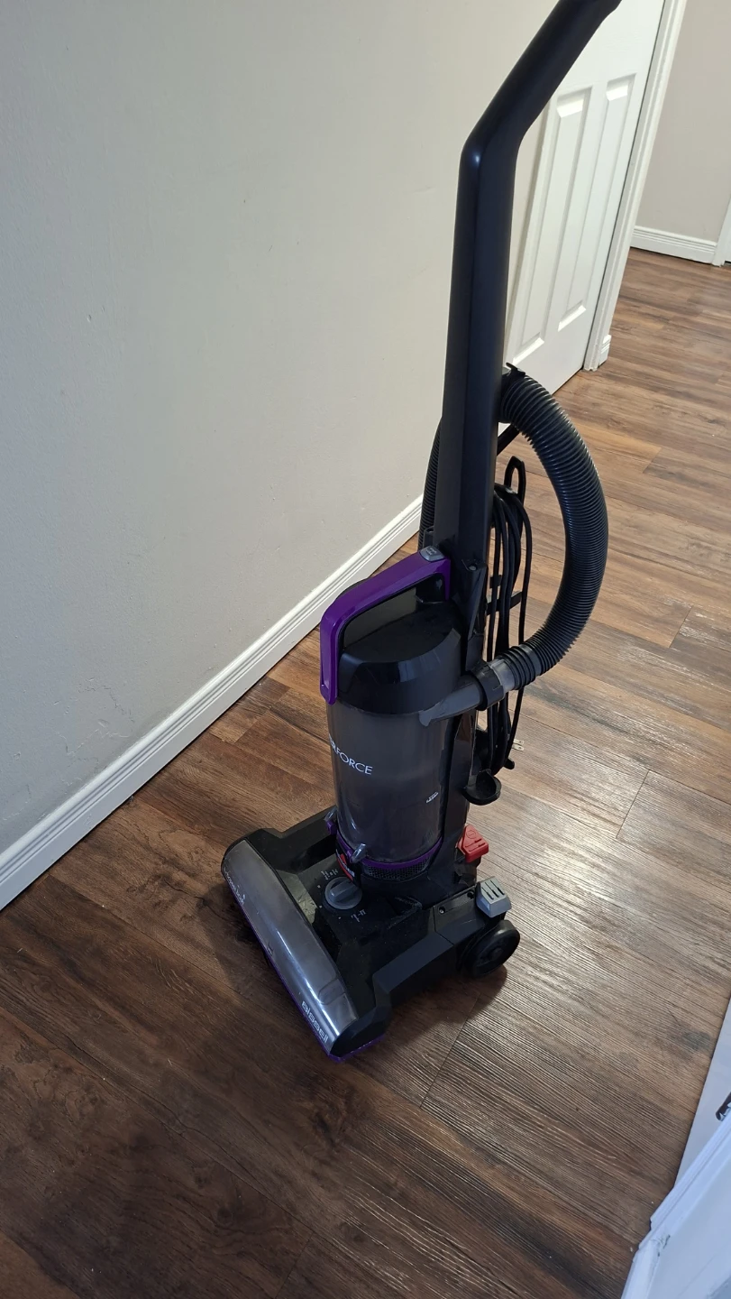 Bissell PowerForce Vacuum Cleaner