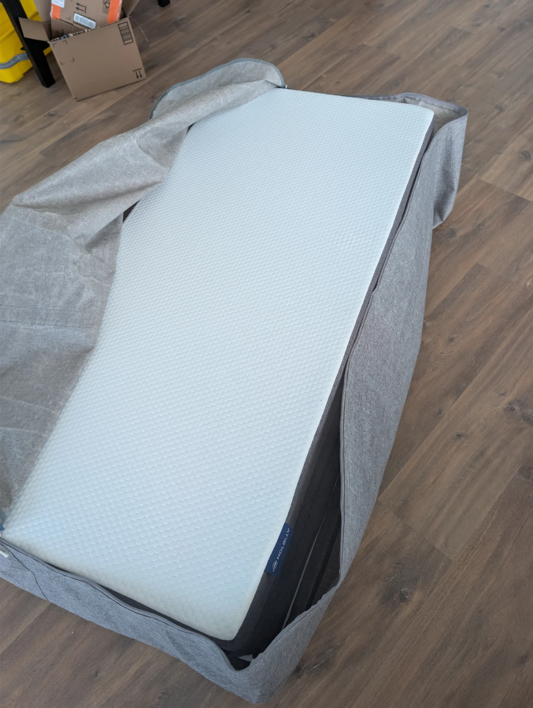 Full size Tri fold mattress with cover