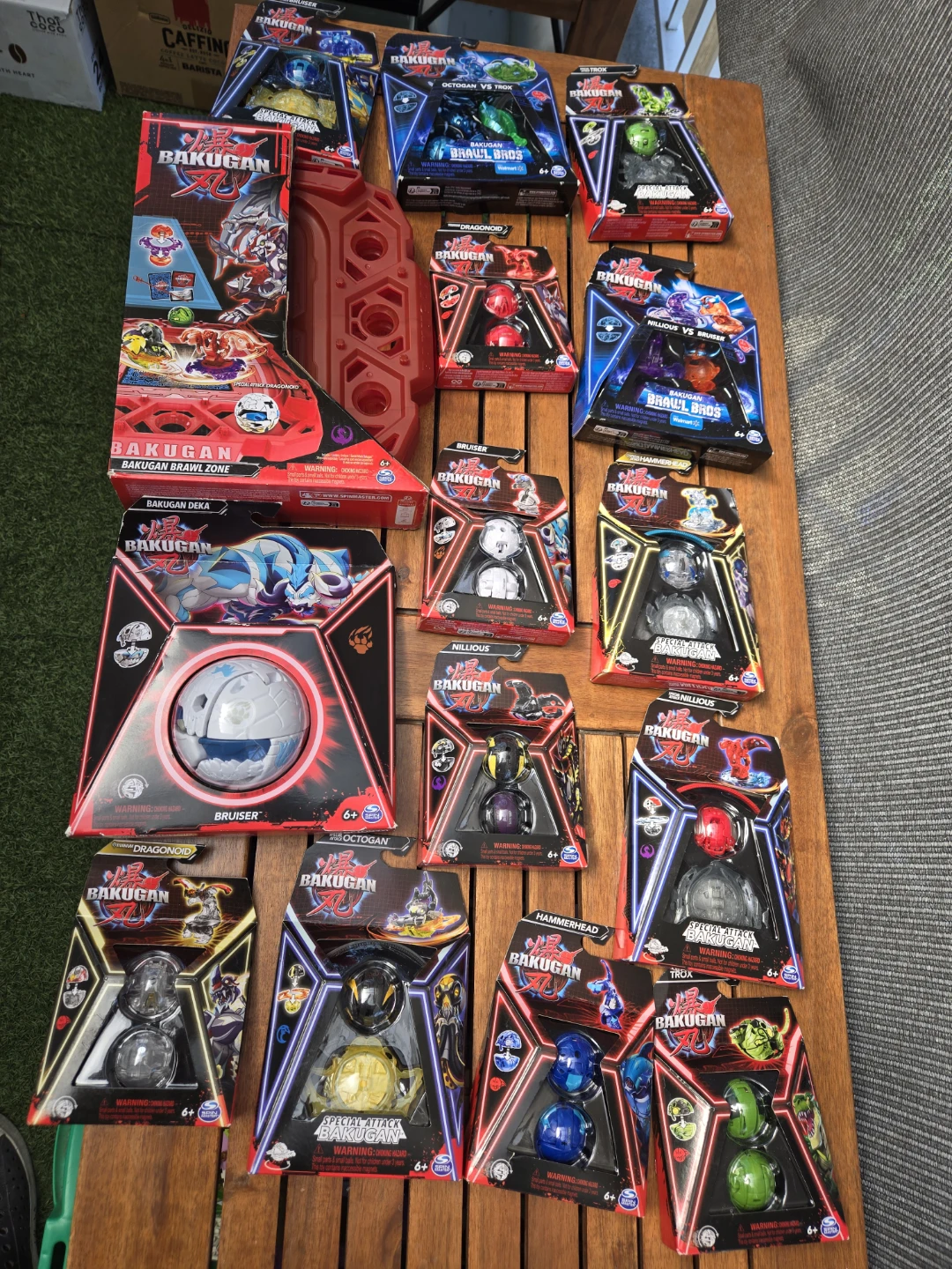 15 brand new bakugan toys