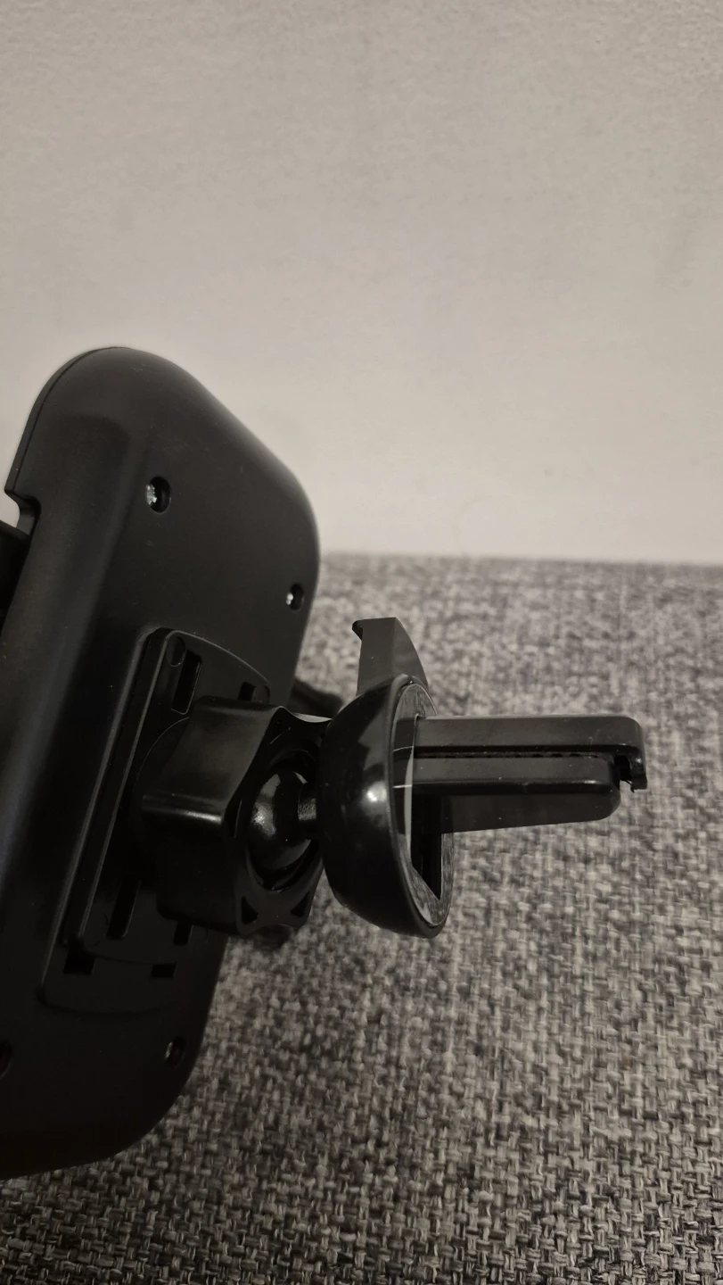 CTEK Dual USB Car Charger and Phone Mount - photo 2